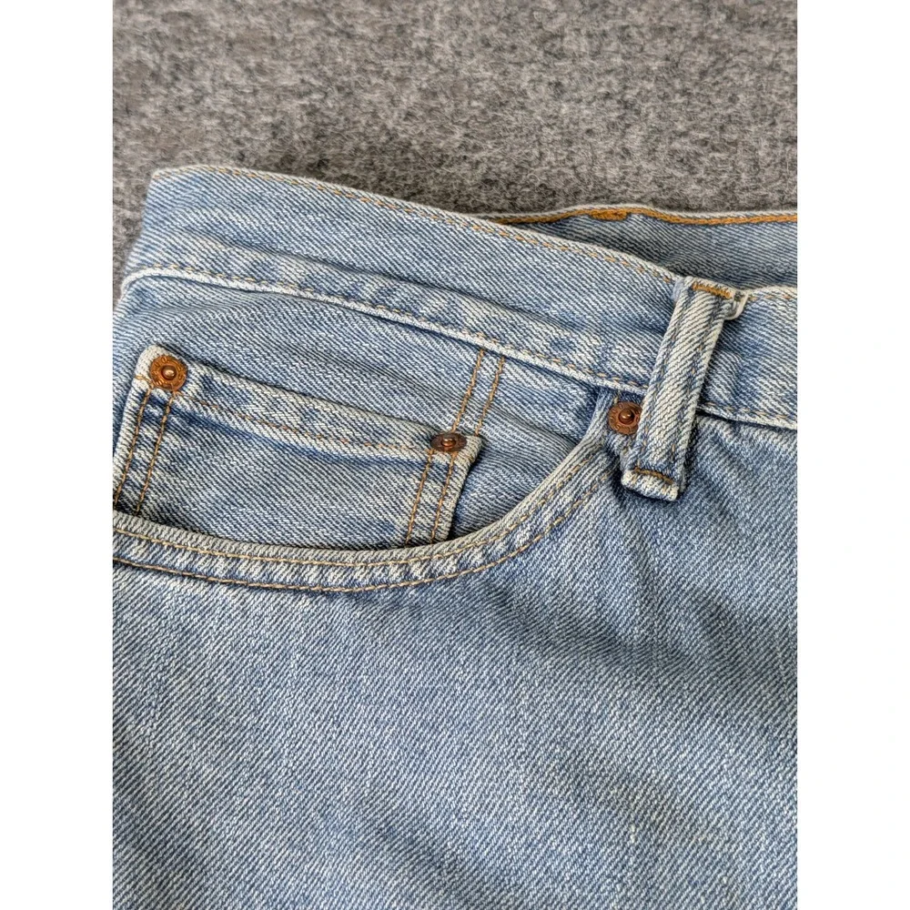 Levis 505 Straight Fit Jeans Mens 40x32 Light Wash Blue Denim 100% Cotton